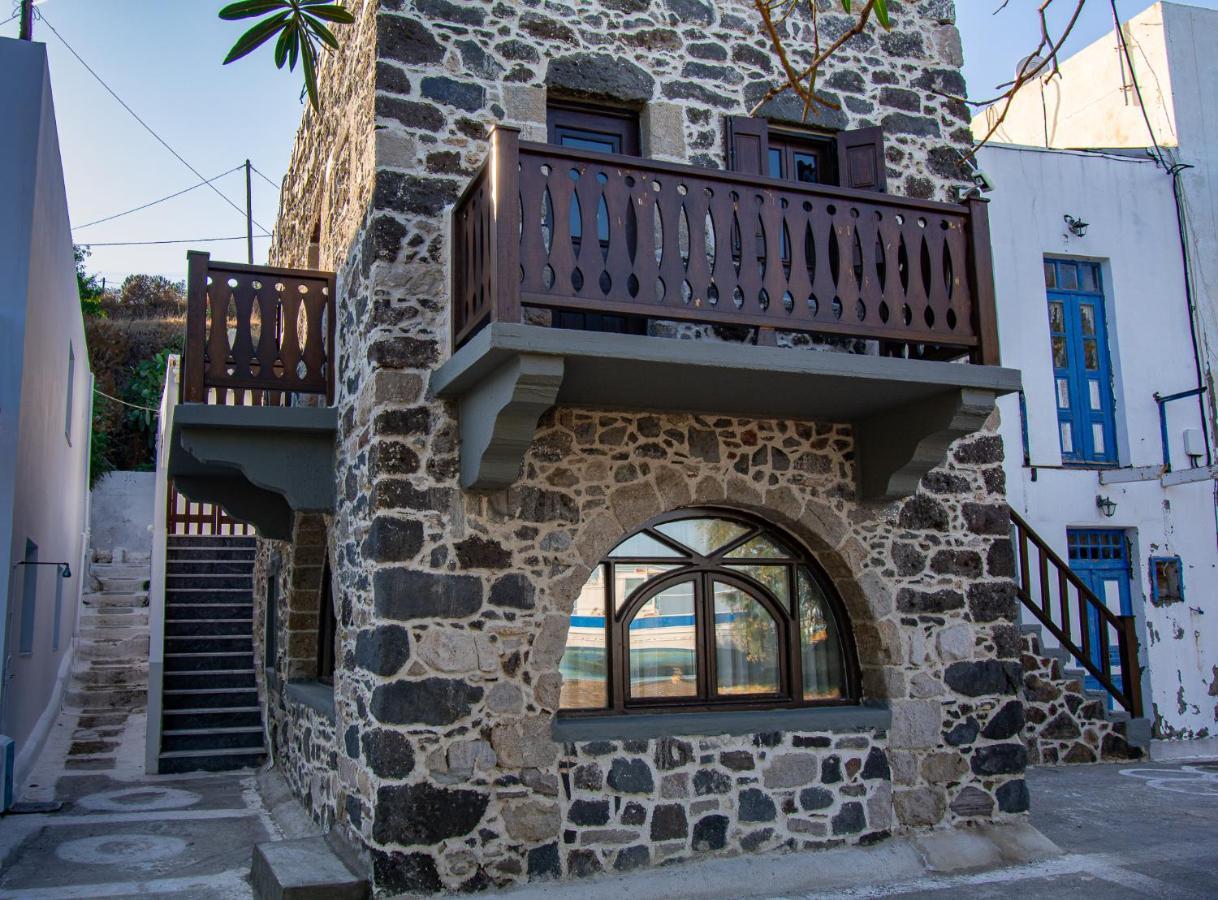 SkálaPlousiadi΄S Stone Houseアパートメント エクステリア 写真
