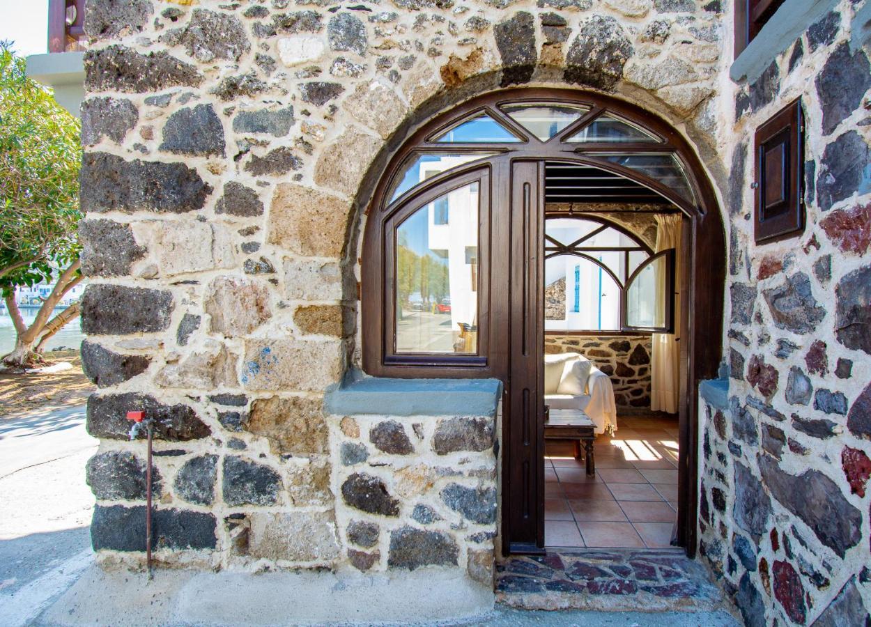 SkálaPlousiadi΄S Stone Houseアパートメント エクステリア 写真